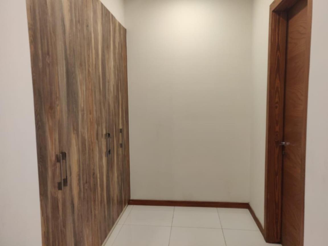 Zaib Guest House E-11 イスラマバード エクステリア 写真