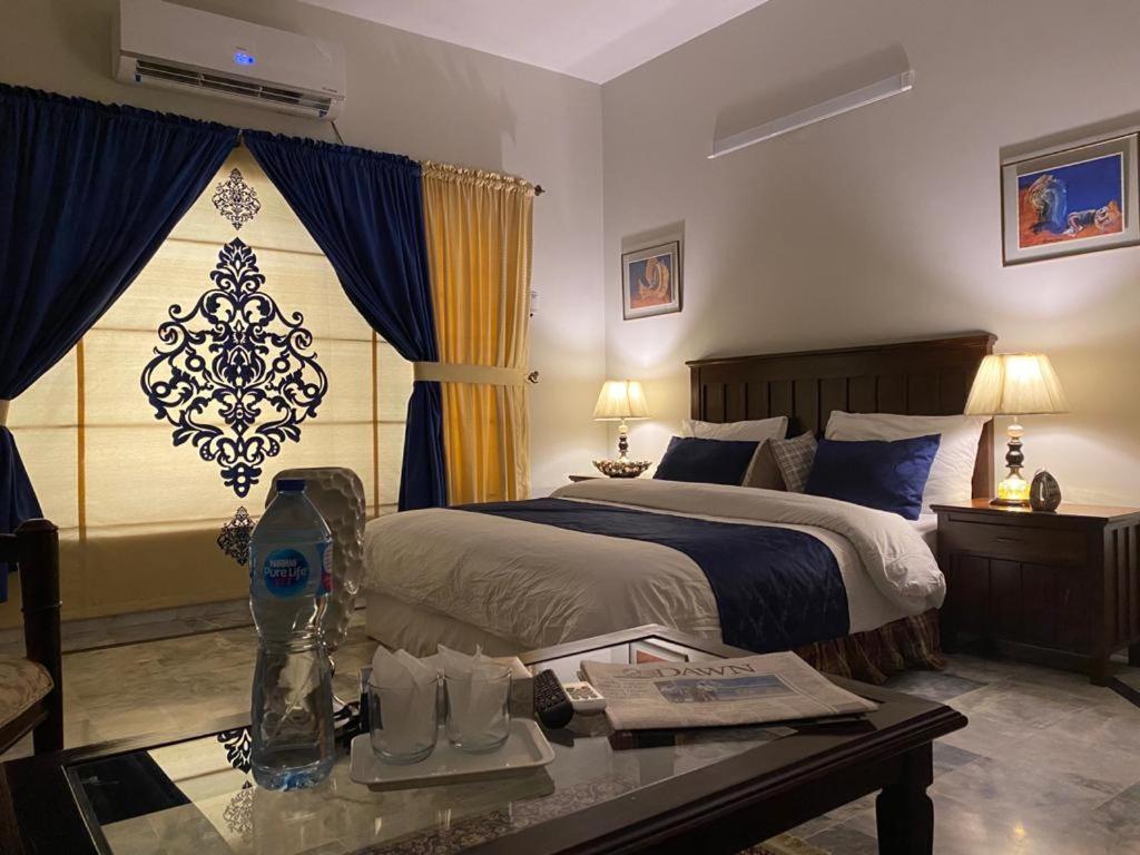 Zaib Guest House E-11 イスラマバード エクステリア 写真